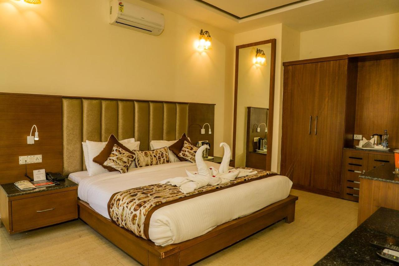 Excel Hotels And Resorts Bhīm Tāl Exterior foto
