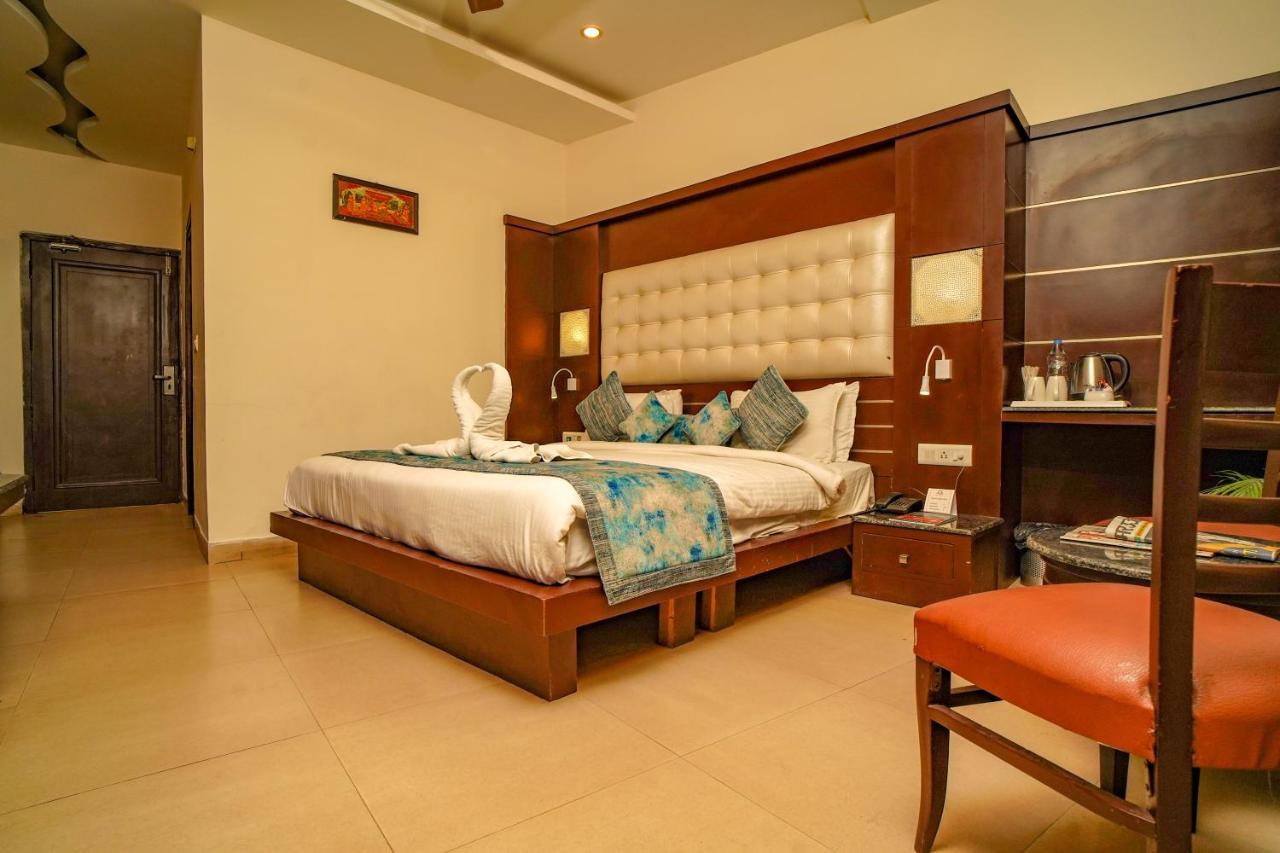 Excel Hotels And Resorts Bhīm Tāl Exterior foto